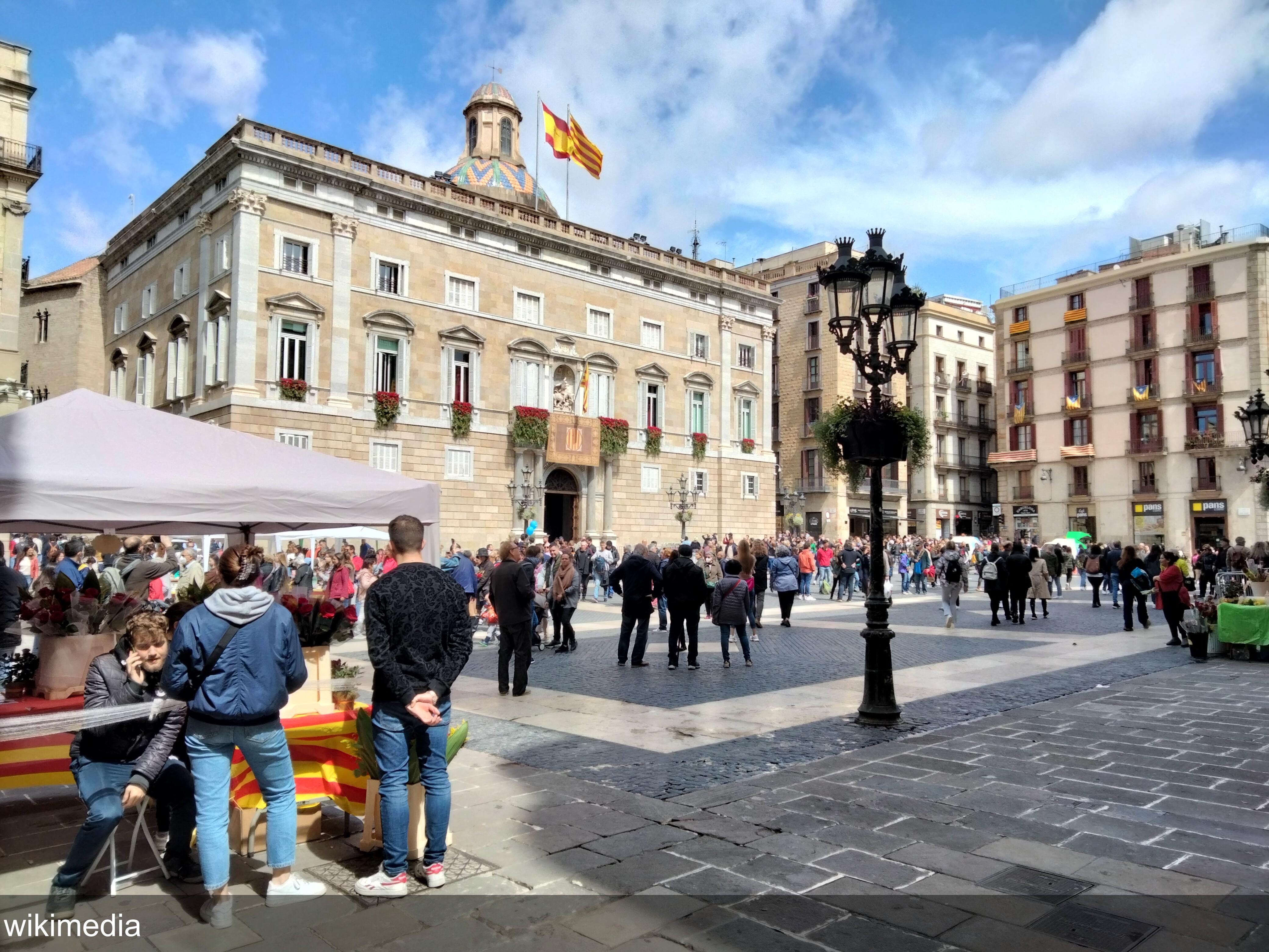 Audiotour Gothic Squares Tour in Barcelona