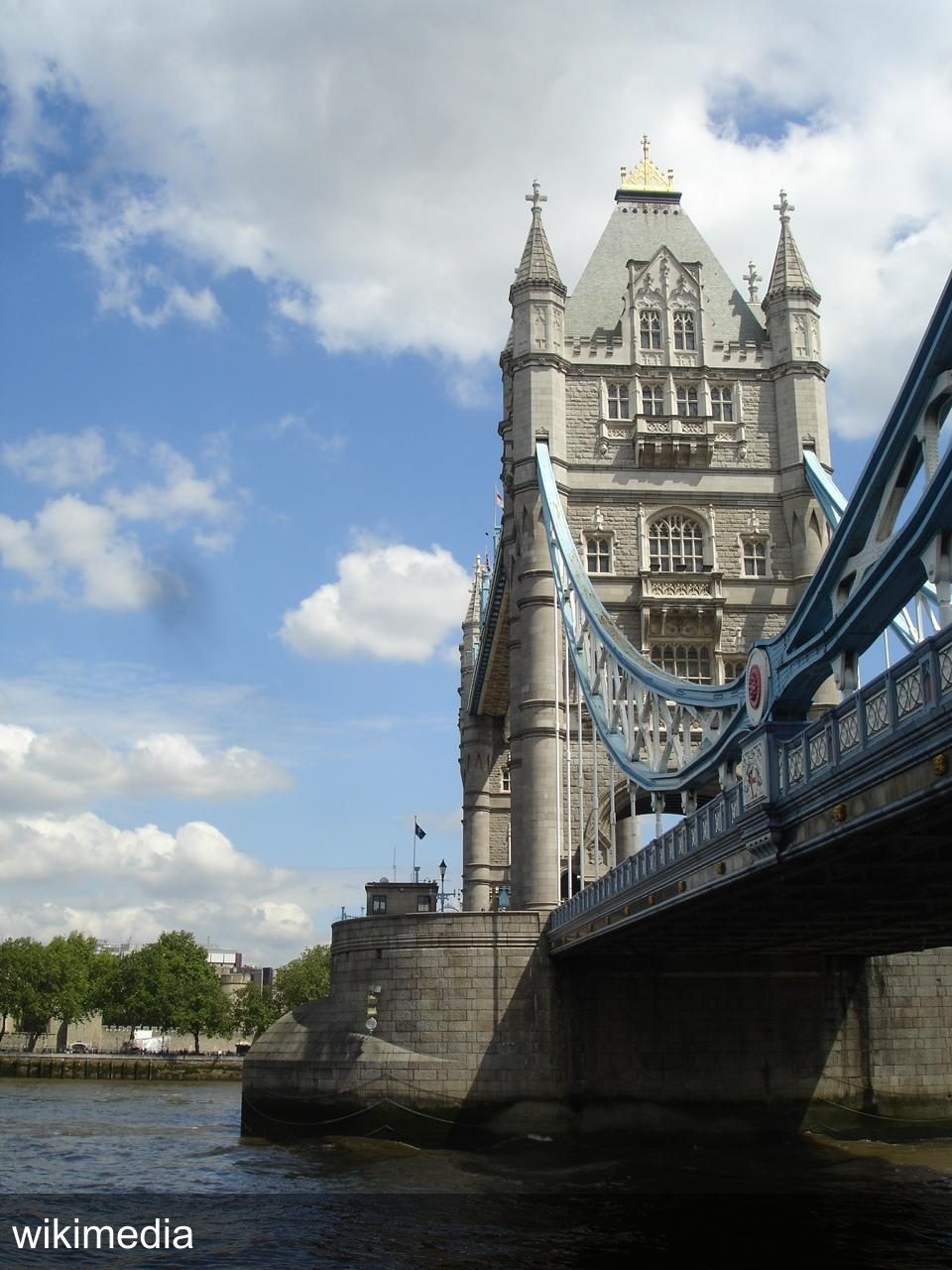 Audiotour Tower Bridge and Tower of London in London