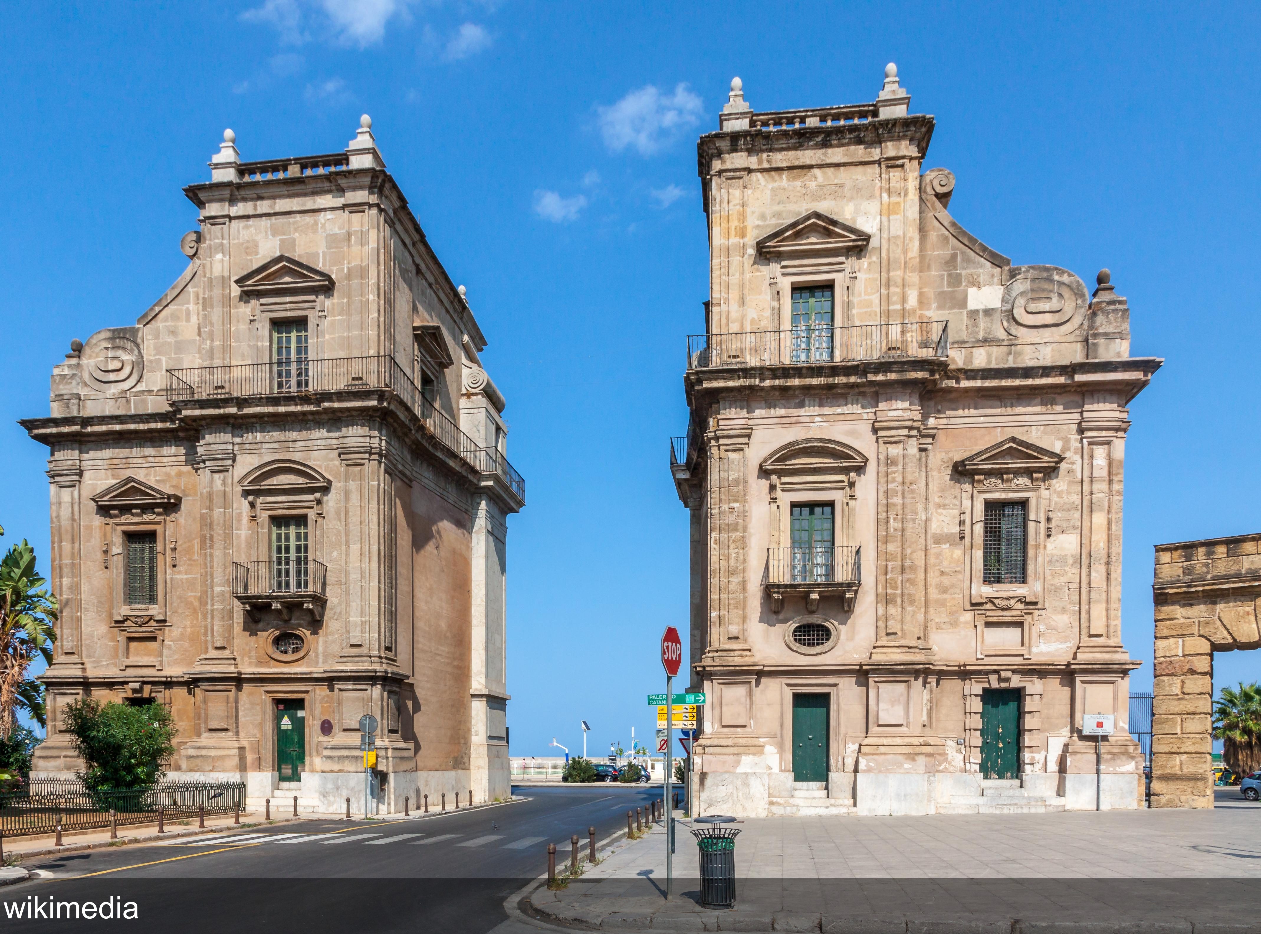 Audiotour Palermo's Monumental Tower in Palermo