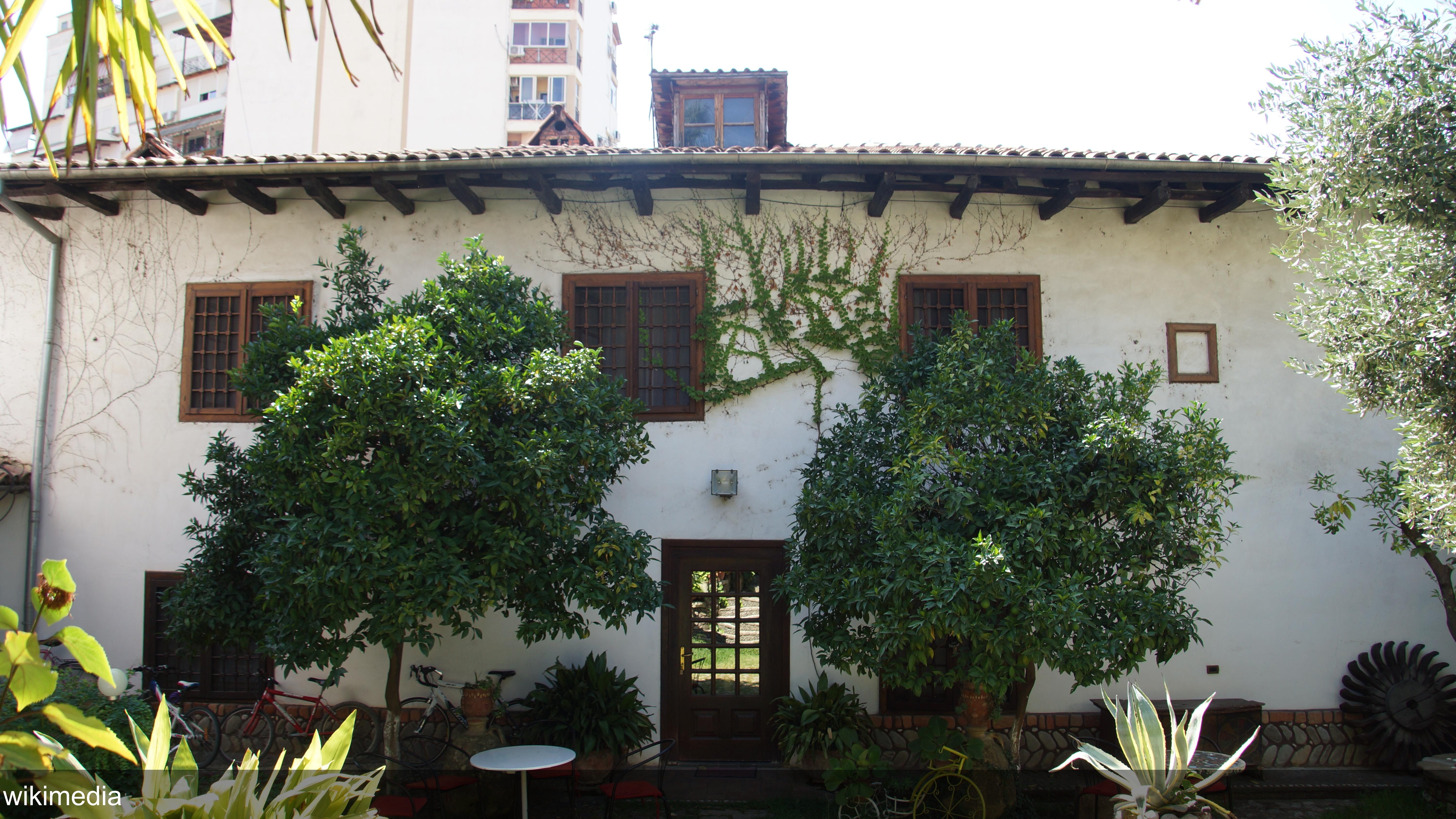 Audiotour Cultural discovery tour Tirana in Tirana