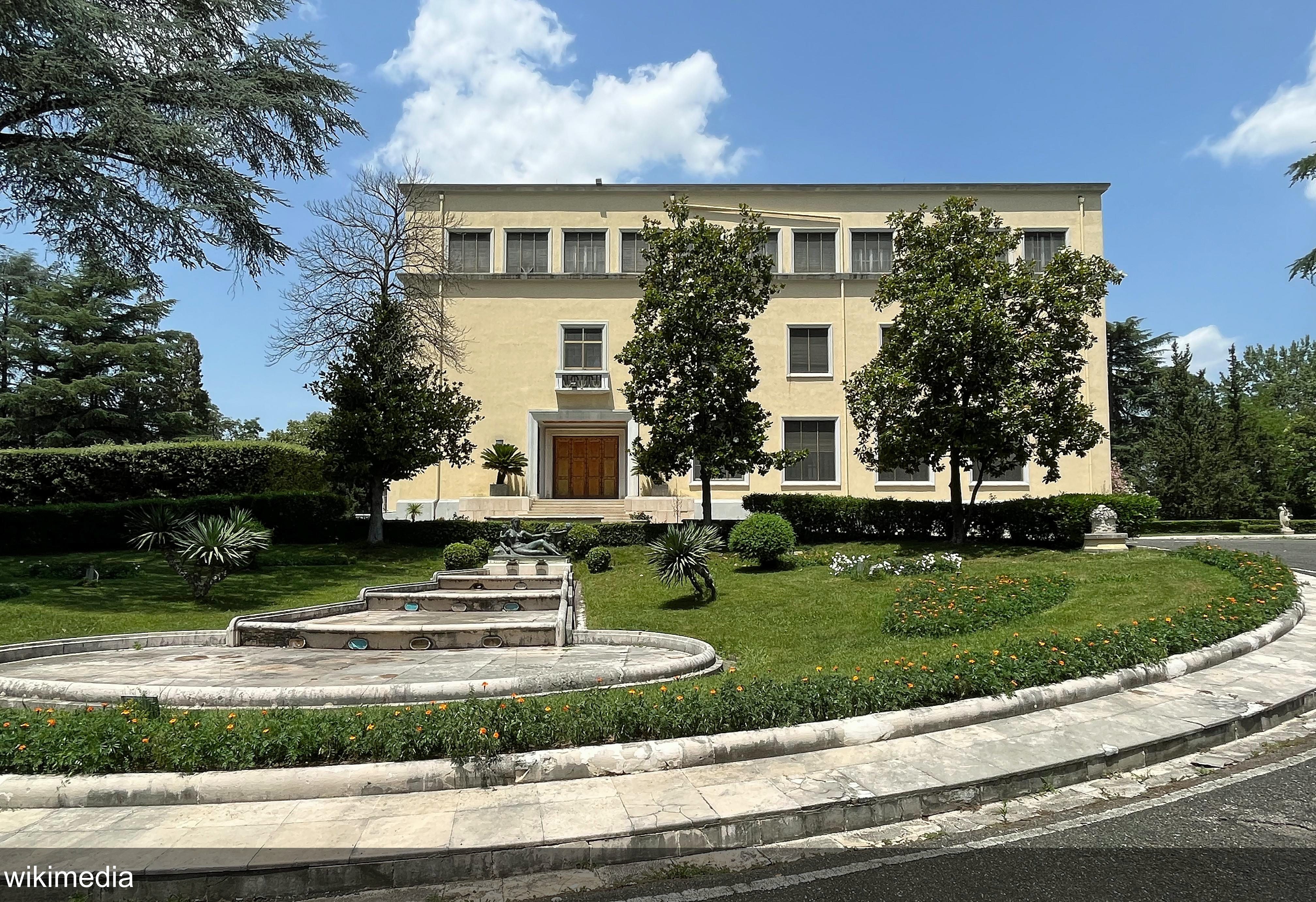 Royal residences & history